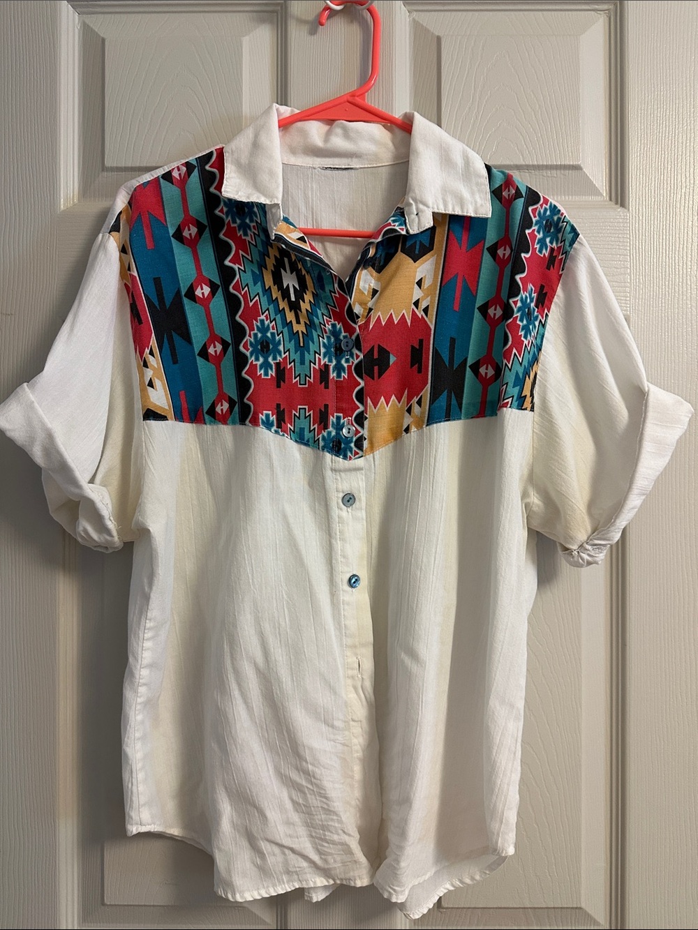 Source Unknown White Button-Down Shirt with Teal Red Mustard Aztec Yoke